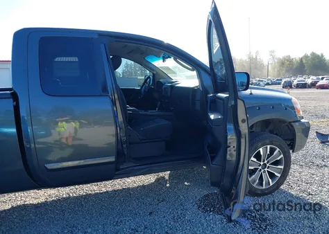 2010 Nissan Titan Se из США, поврежденный, VIN 1N6AA0CC4AN302237